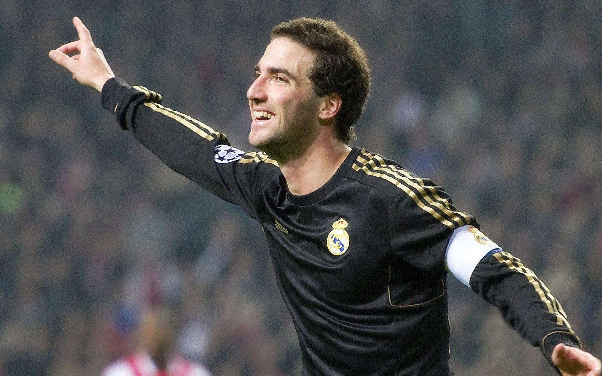 APEX英雄 青年联赛新星崭露头角，apex青训