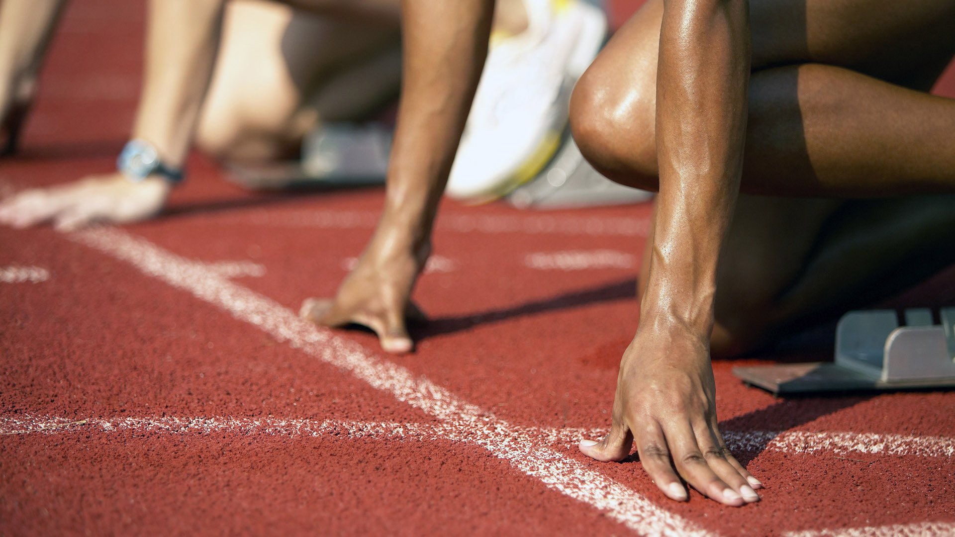 _未来运动装备展:科技赋能运动新体验_,科技运动装备广告词